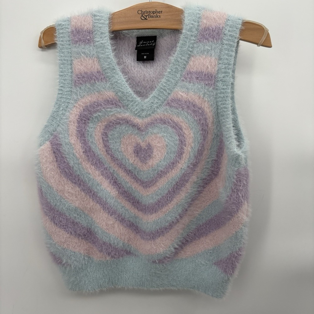 Sweet Society Pastel‎ Fuzzy Radiating Heart Vest Woman's Size Medium